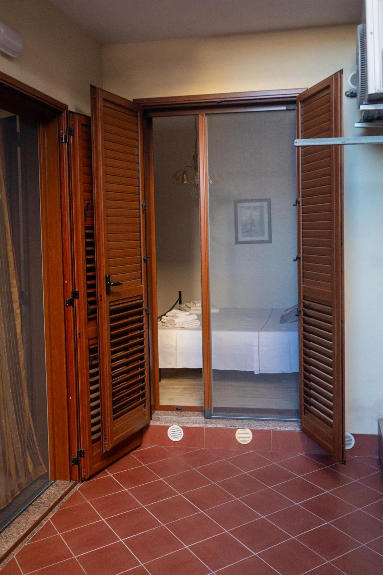 Corallo Holiday House Acitrezza Aci Trezza Luaran gambar